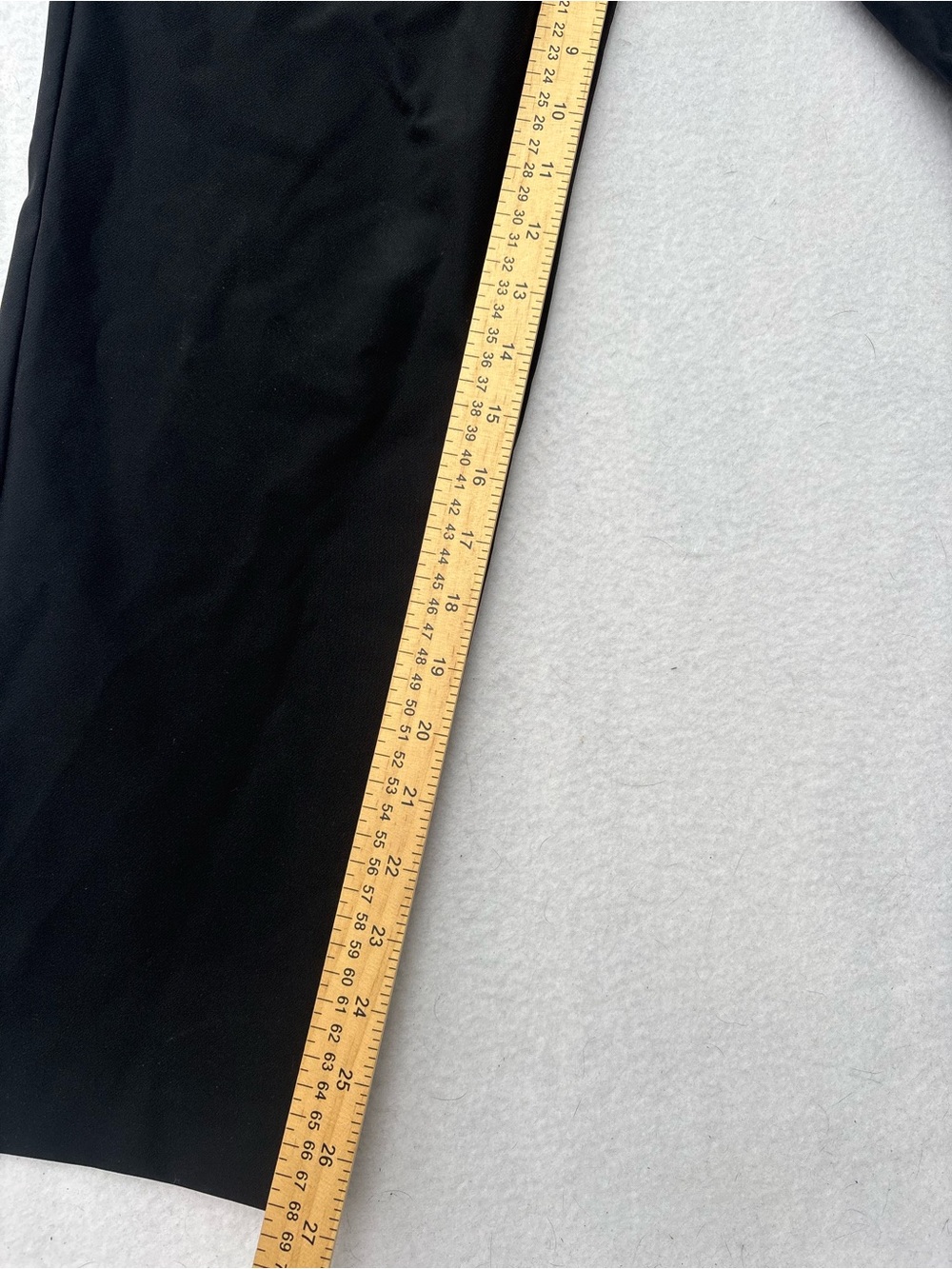 Quince Scuba Black Ankle-Length Tailored Pants with Gold Buttons - Picture 6 of 9